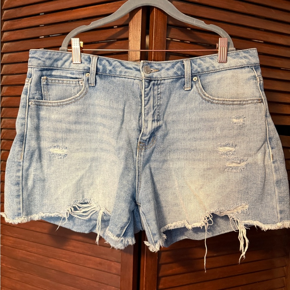 Time and Tru Blue Jean Shorts Distressed Frayed Hem